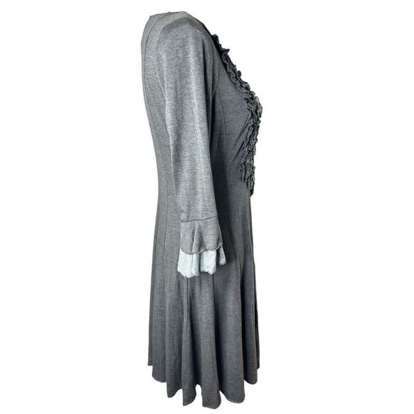 Women's Rabbit Rabbit Rabbit Designs Gray Ruffle Front Dress Size 8 - Picture 4 of 7